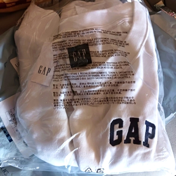 Short sleeve sweatshirt - Picture 4 of 4